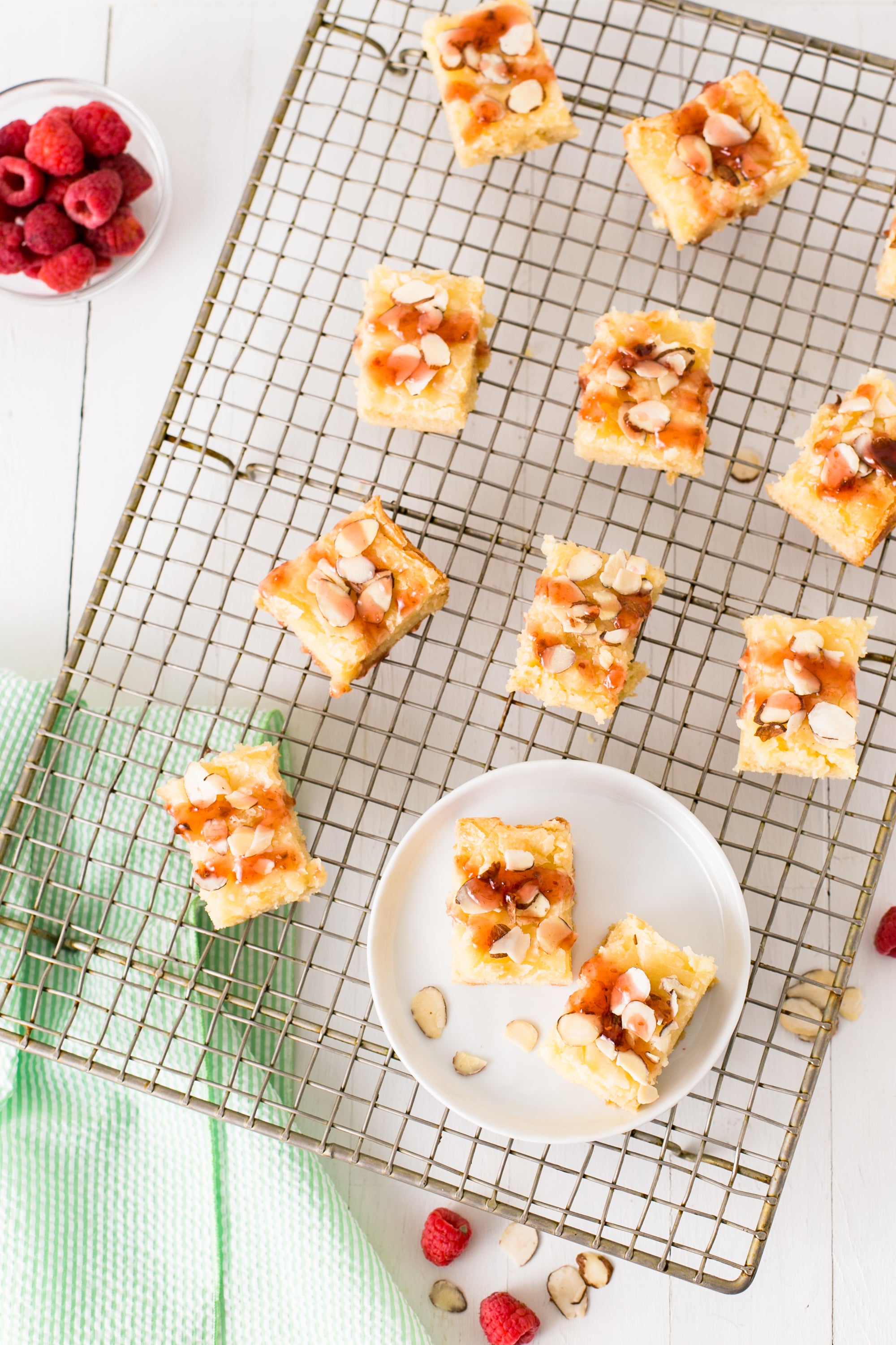 Amore Amaretto Pastry Bars