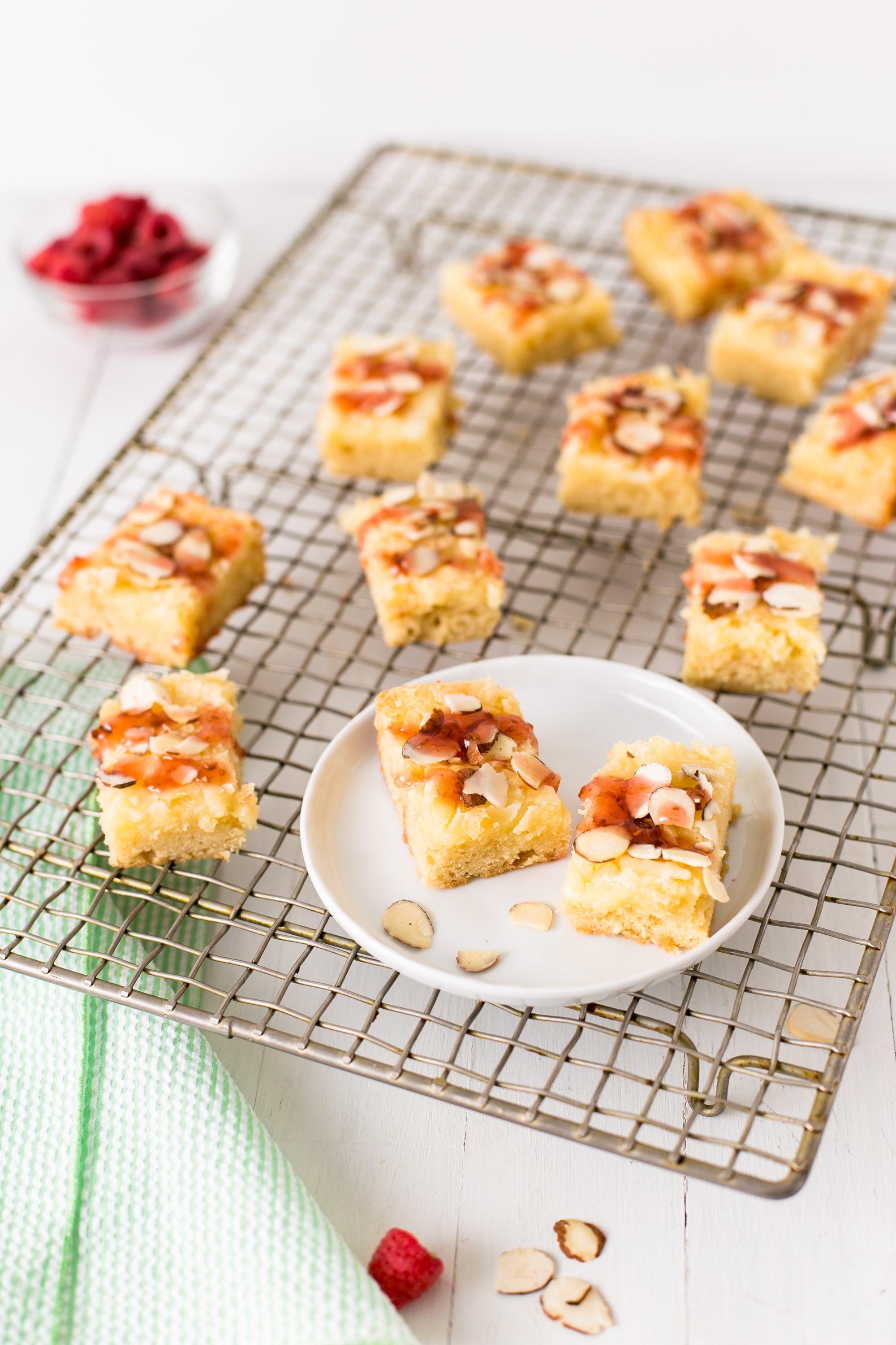 Amore Amaretto Pastry Bars