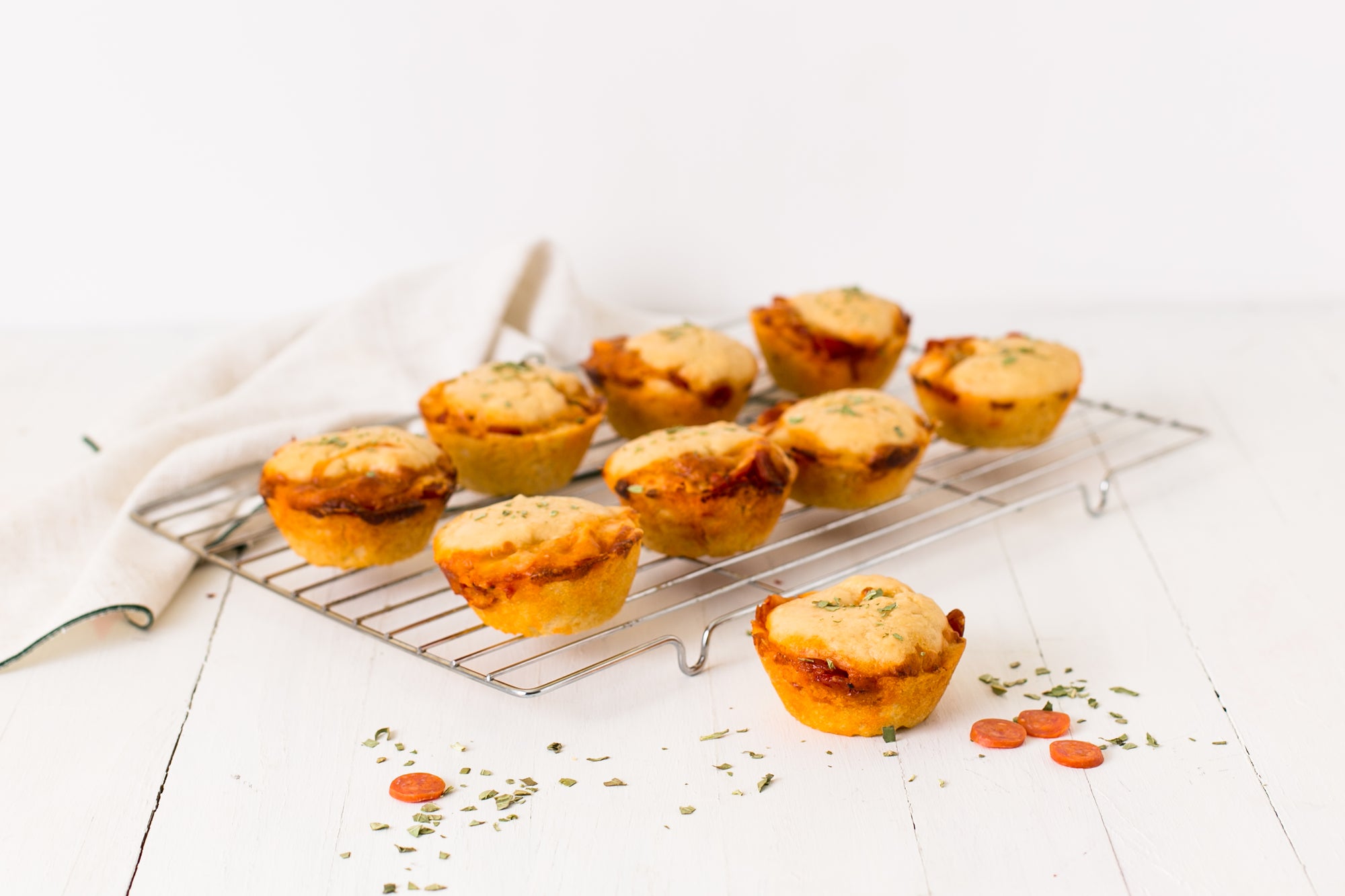 Easy Cheesy Pizza Poppers