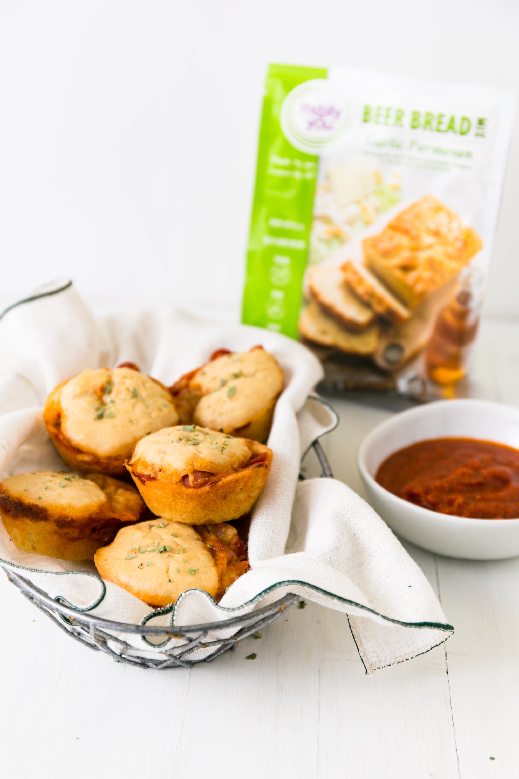 Easy Cheesy Pizza Poppers
