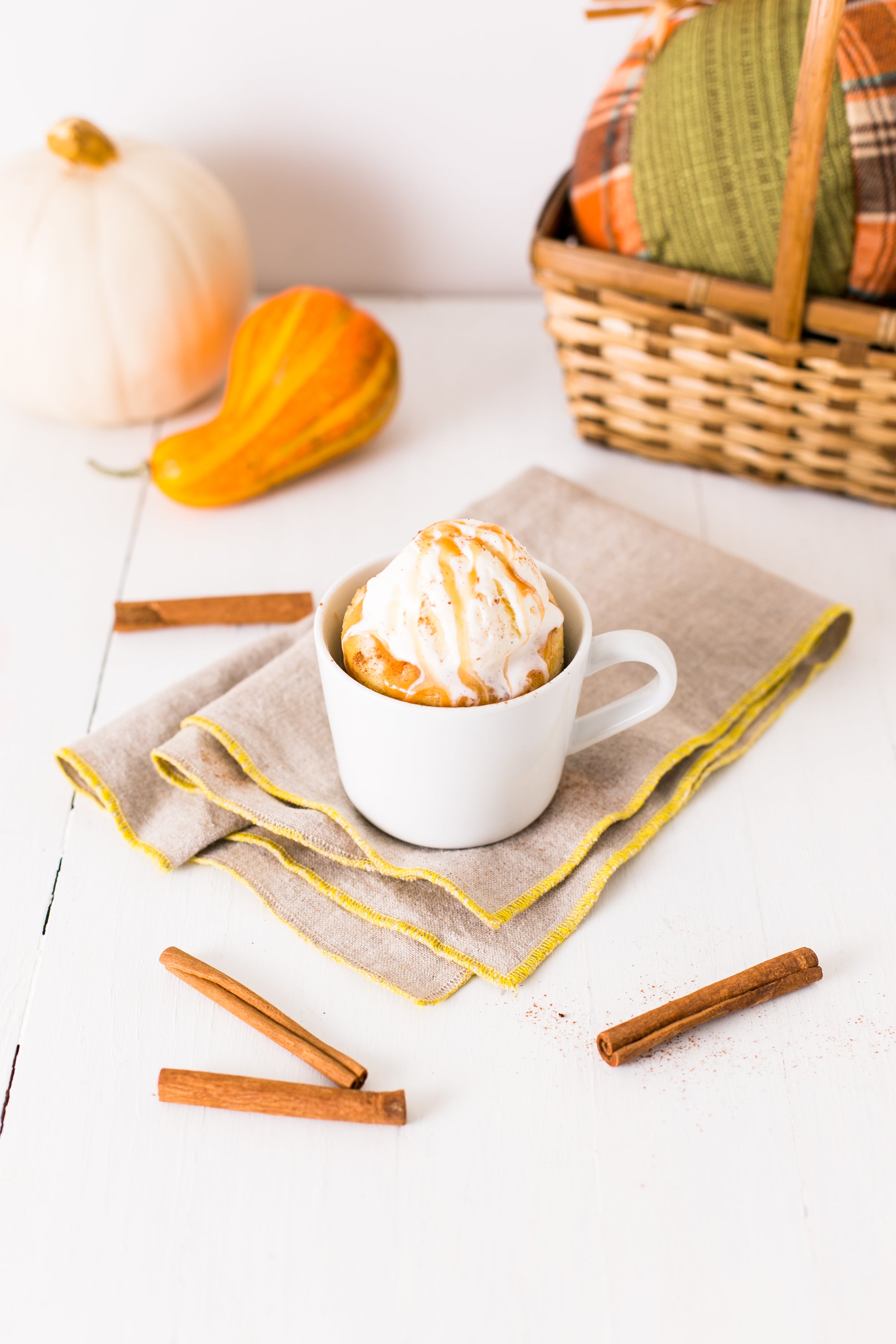 Vanilla Spice Microwave Cake Single